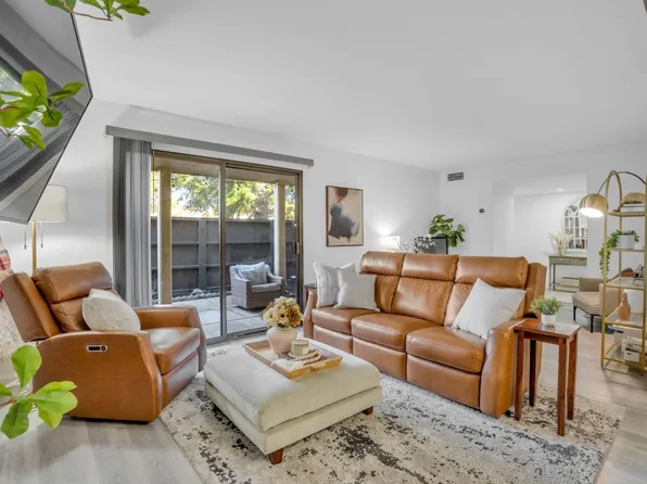 2106 Admiralty Ln, Foster City, CA 94404