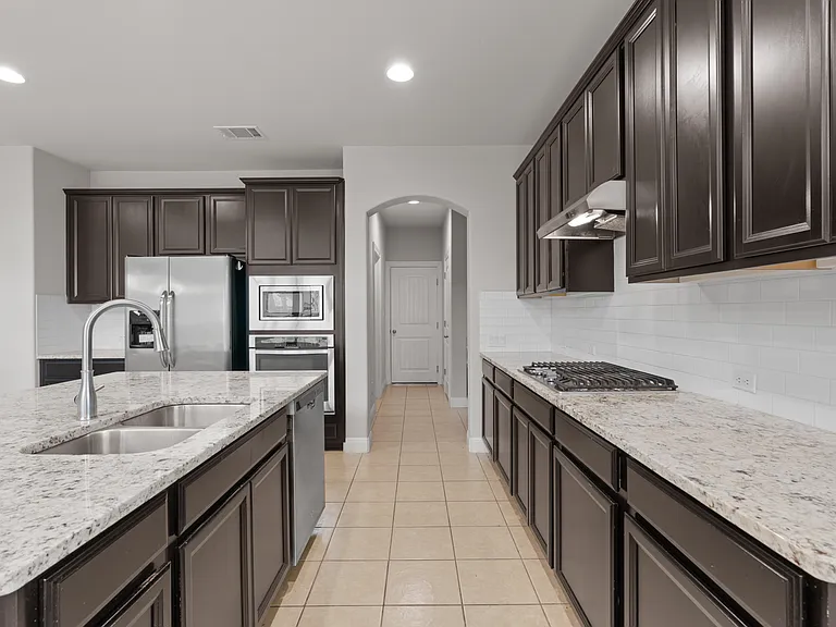 15601 Cabrillo Way — Photo 7