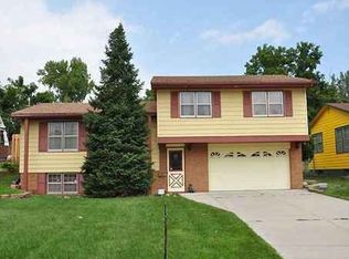 5012 Ruggles St, Omaha, NE 68104