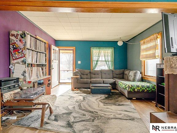 5th image of 4018 Garfield St