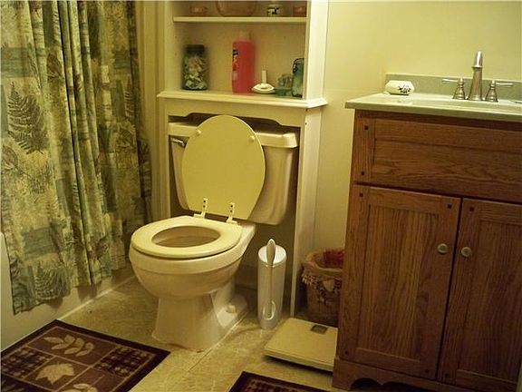 4th image of 1504 Waters Edge Dr