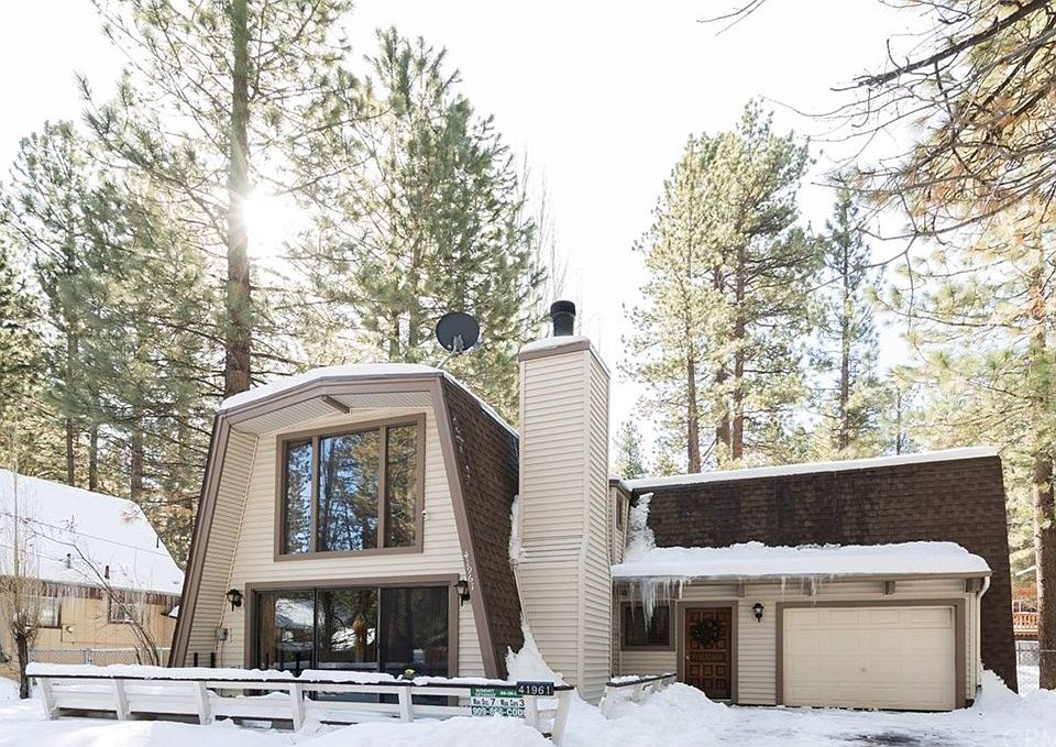 1st image of 41961 Evergreen Dr