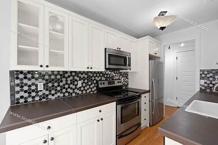 2076 NW Johnson St #201 — Photo 10