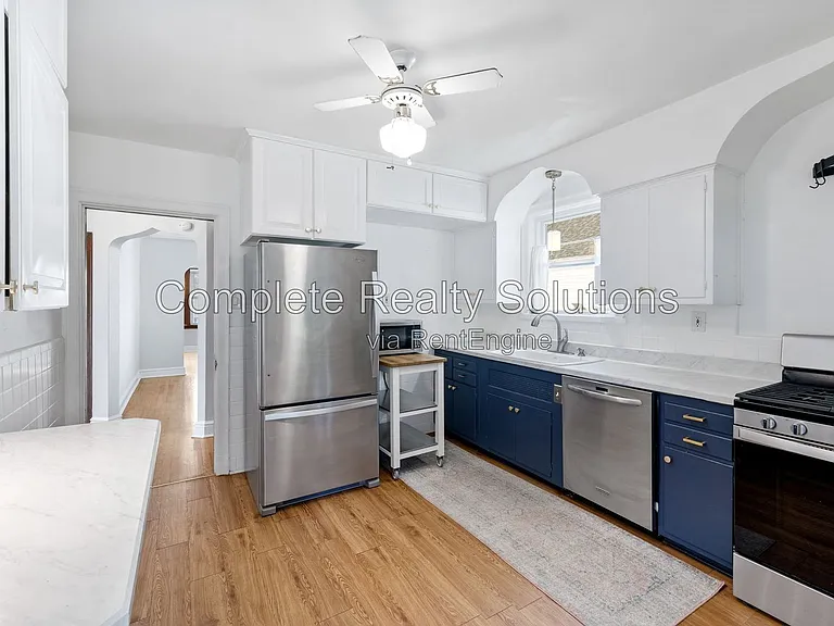 8511 Florence Ave — Photo 3