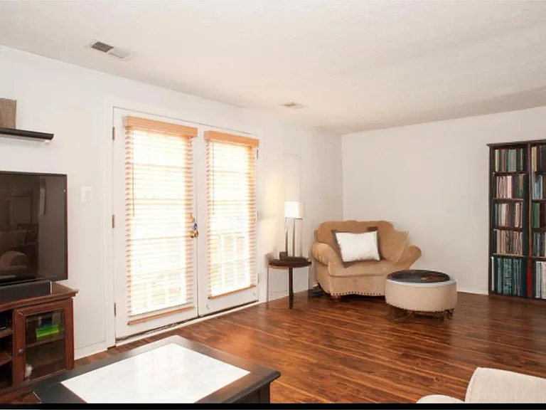 1596 Lodge Pole Ct — Photo 3