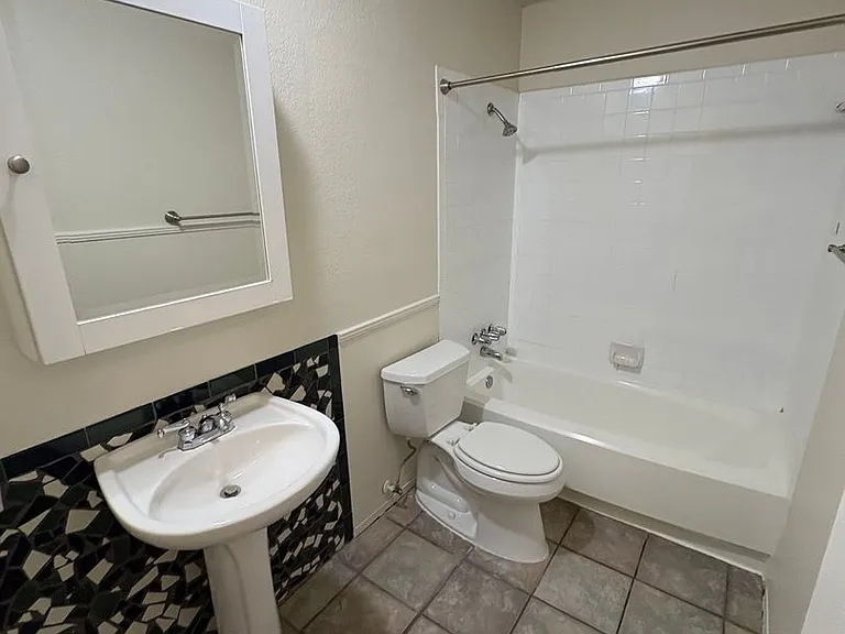 3800 Tattershall Ln — Photo 25