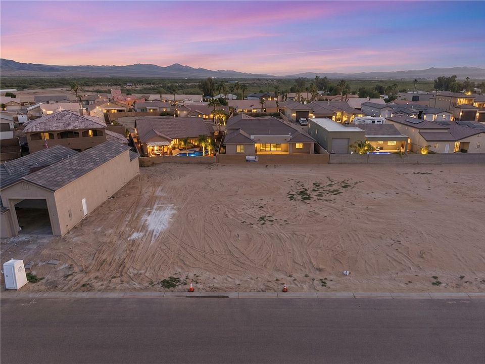 1st image of 515 Border Lane