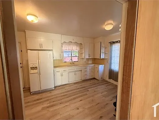 615 Geer Ct — Photo 8