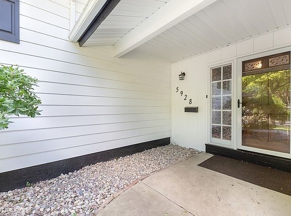 2nd image of 5928 Fairmont Dr