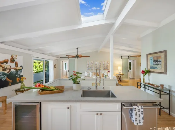 47-228 Kamehameha Hwy, Kaneohe, HI 96744