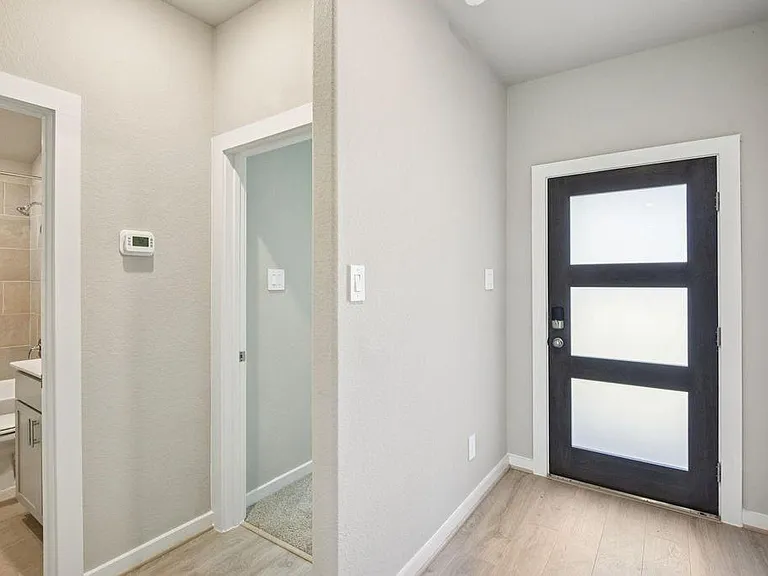 2131 Rawls Ranch Ct — Photo 2