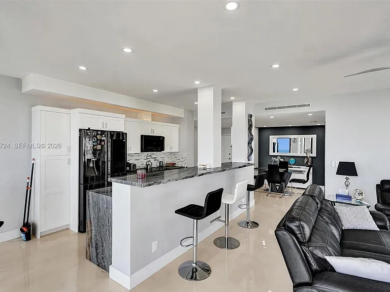 3031 N Ocean Blvd #1906 — Photo 8