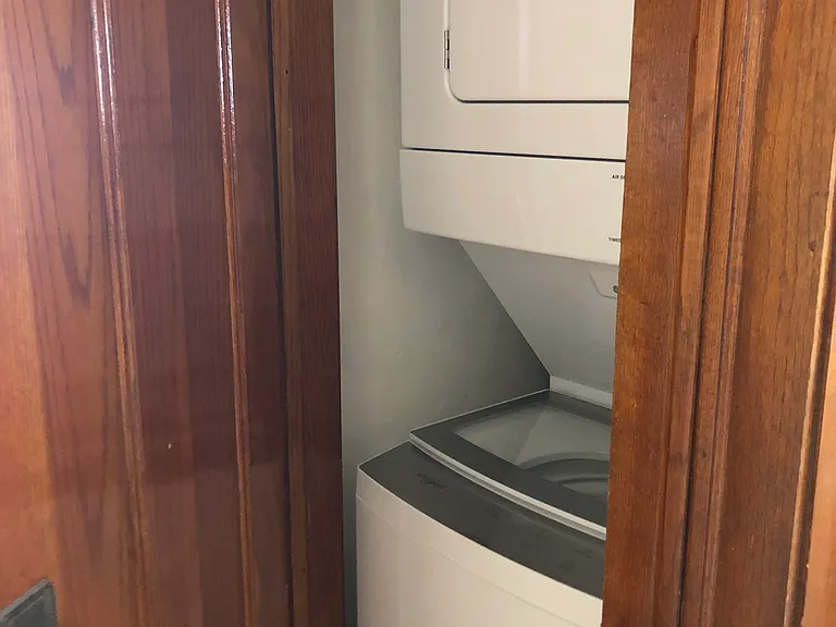 2452 N Hamlin Ave #2 — Photo 6