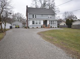 742 Brittain Rd APT 3, Akron, OH 44305