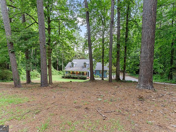 3rd image of 1961 Cedar Bluff Rd