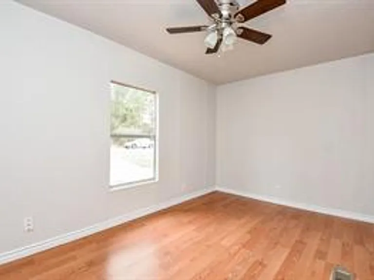 12842 Roy Harris Loop — Photo 26