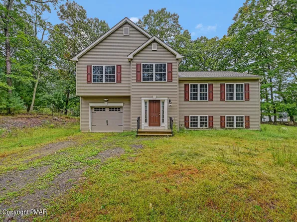 305 Lees Run Cir, East Stroudsburg, PA 18302