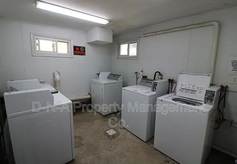 108 3rd St #37 — Photo 8
