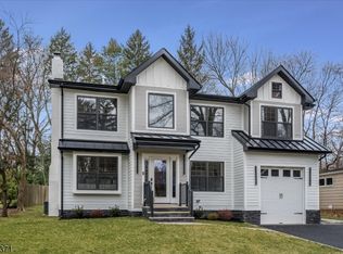 14 Elizabeth Rd, Montclair, NJ 07043