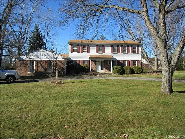 5948 Shaun Rd photo 1