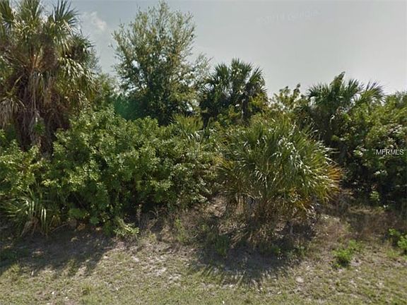 5th image of 18606 Van Nuys Cir