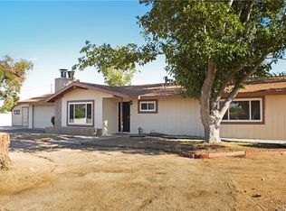 20204 Seneca Rd, Apple Valley, CA 92307
