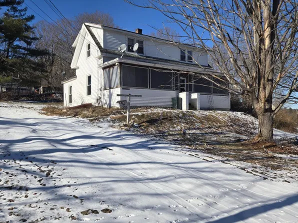 37 Greenville Street, Hallowell, ME 04347