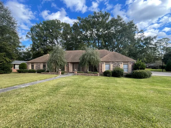 1304 Estelle St, Hattiesburg, MS 39402