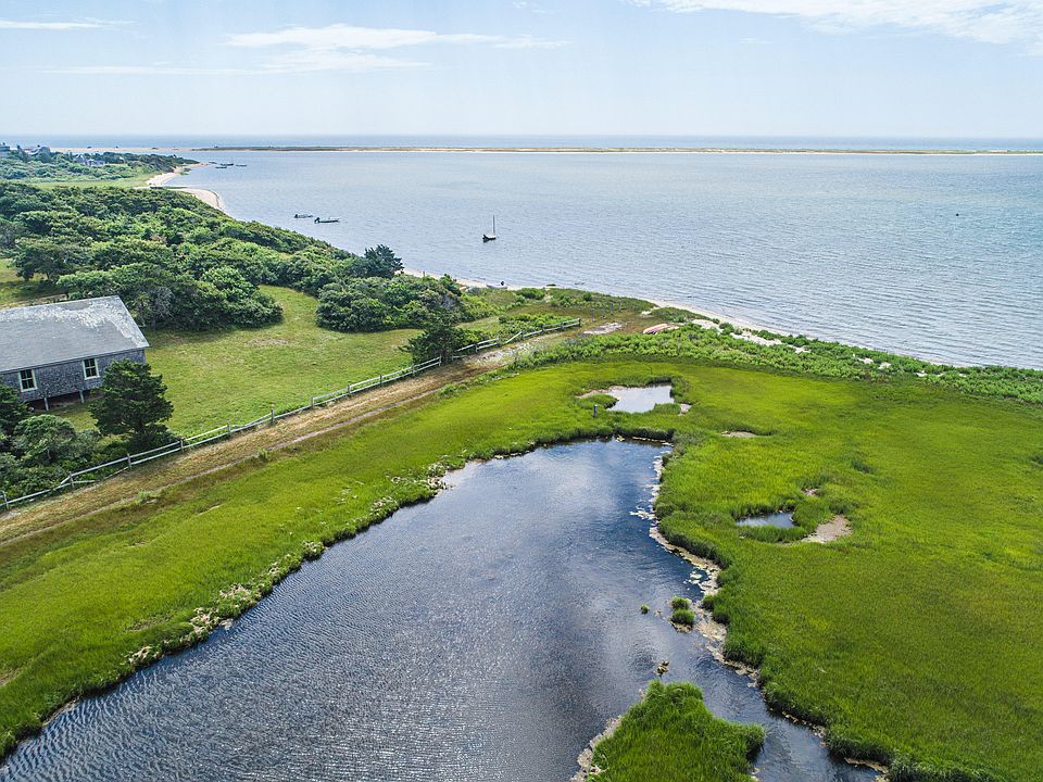 7 Sand Plain Way Edgartown Ma Mls Zillow