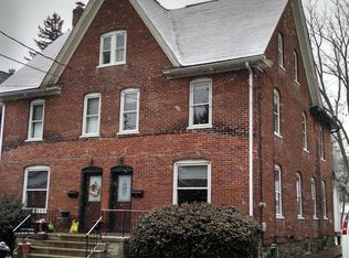 506 Brown St, Stroudsburg, PA 18360