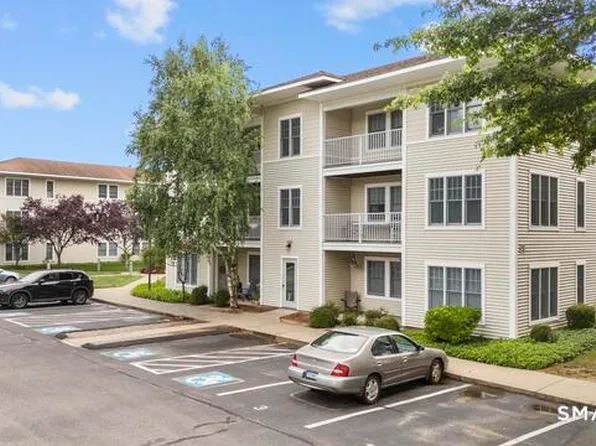 468 Main Street #318, East Lyme, CT 06357