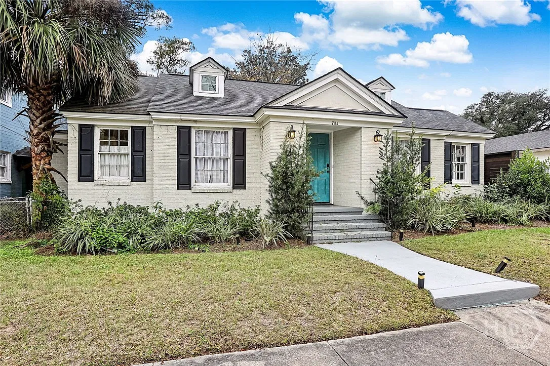 3 bed, 1.0 bath, 1478 sqft, $2,500 — Photo 3