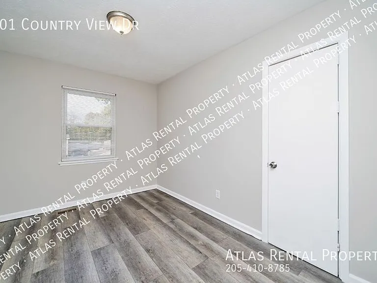 801 Country View Dr — Photo 10