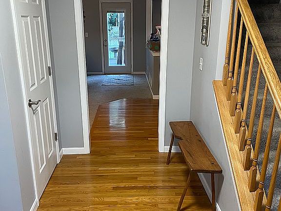 3rd image of 37 W Waterbury Dr