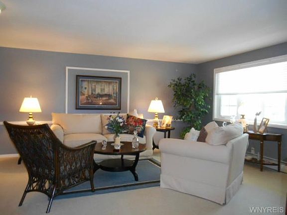 3rd image of 65 Marlin Dr