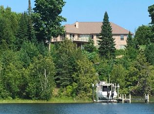 8901 Swan Pointe Dr, Cheboygan, MI 49721