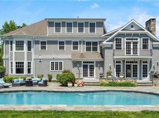 4 Winker Ln, Westport, CT 06880