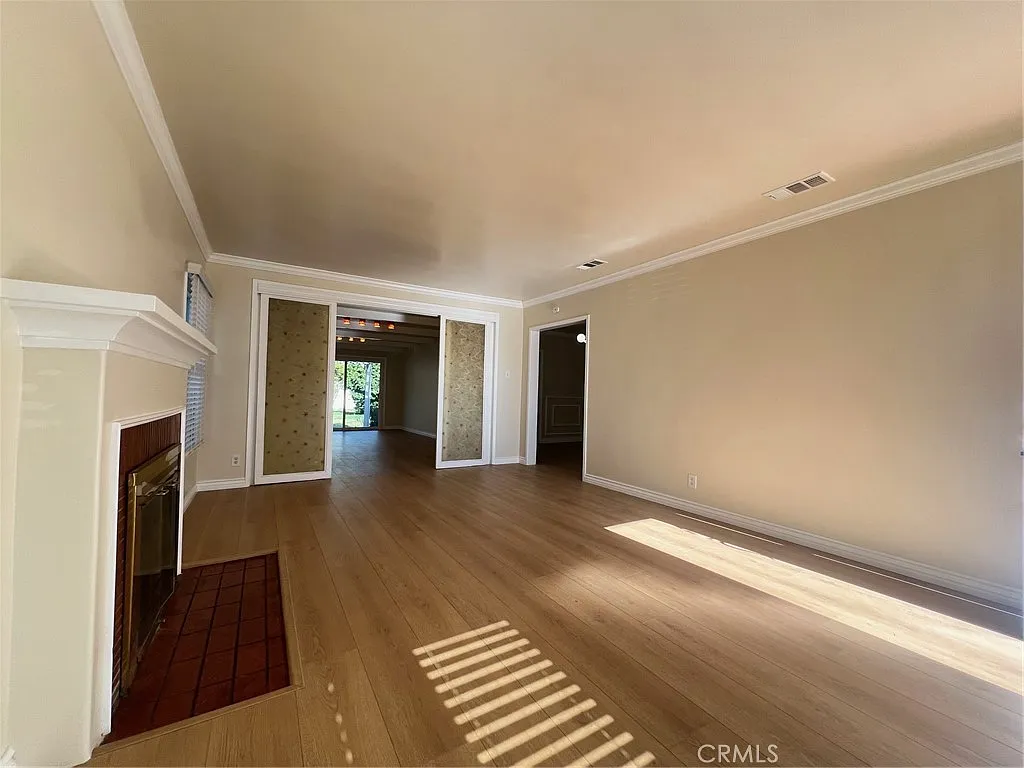 3 bed, 1578 sqft, $4,500 — Photo 2