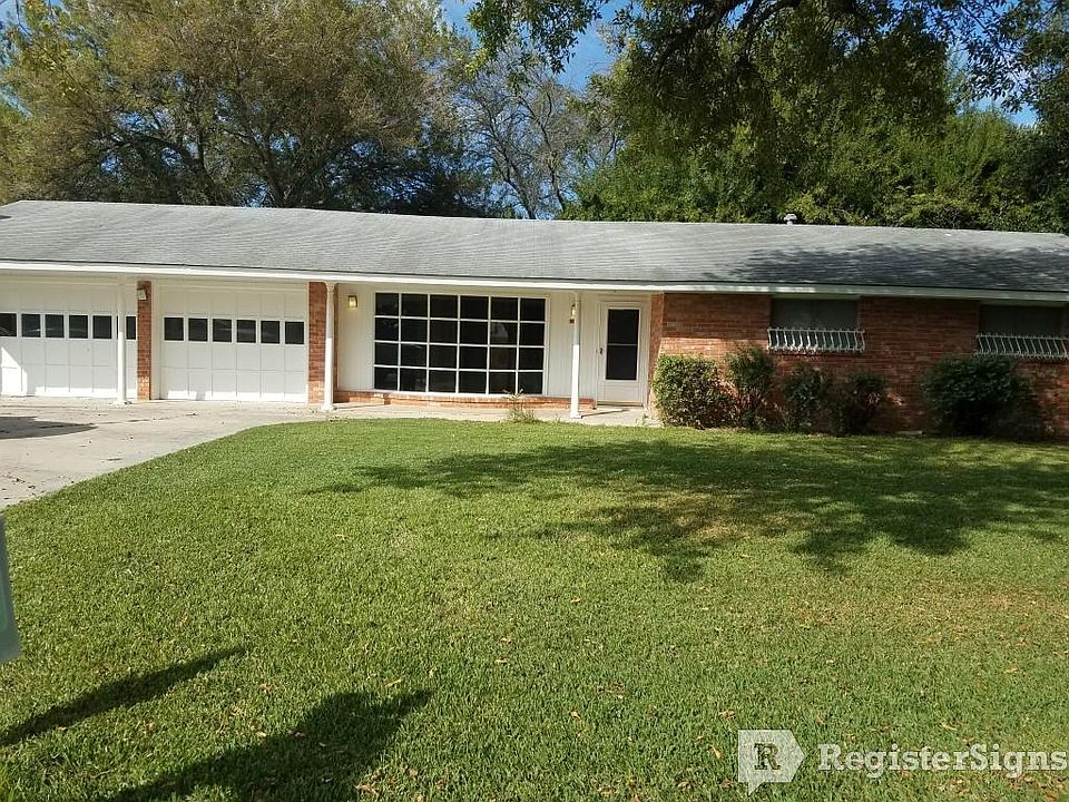 1st image of 1302 Canary Ln