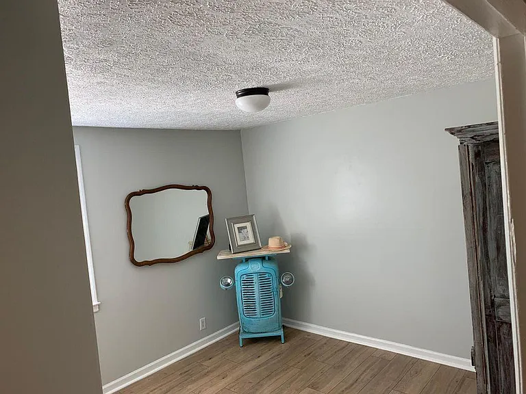 2332 Batavia St #A — Photo 5
