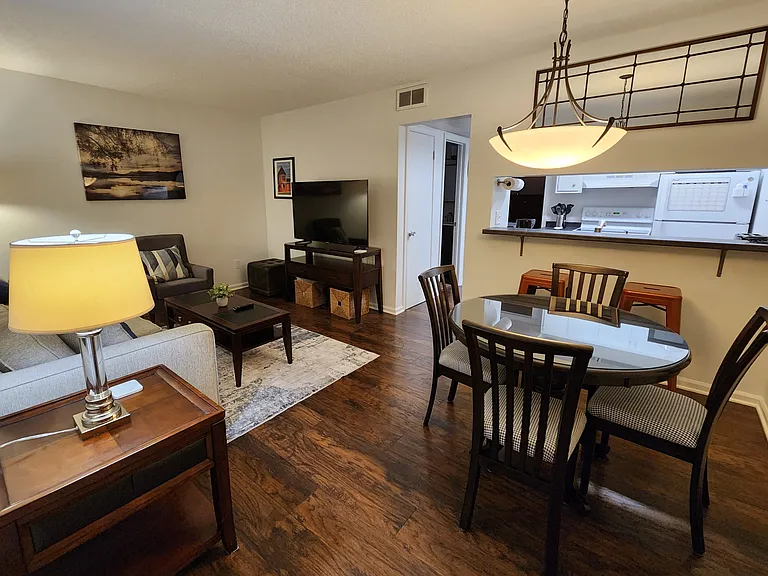 807 W Trinity Ave #240 — Photo 1