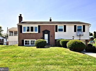 221 Bernard Dr, King Of Prussia, PA 19406