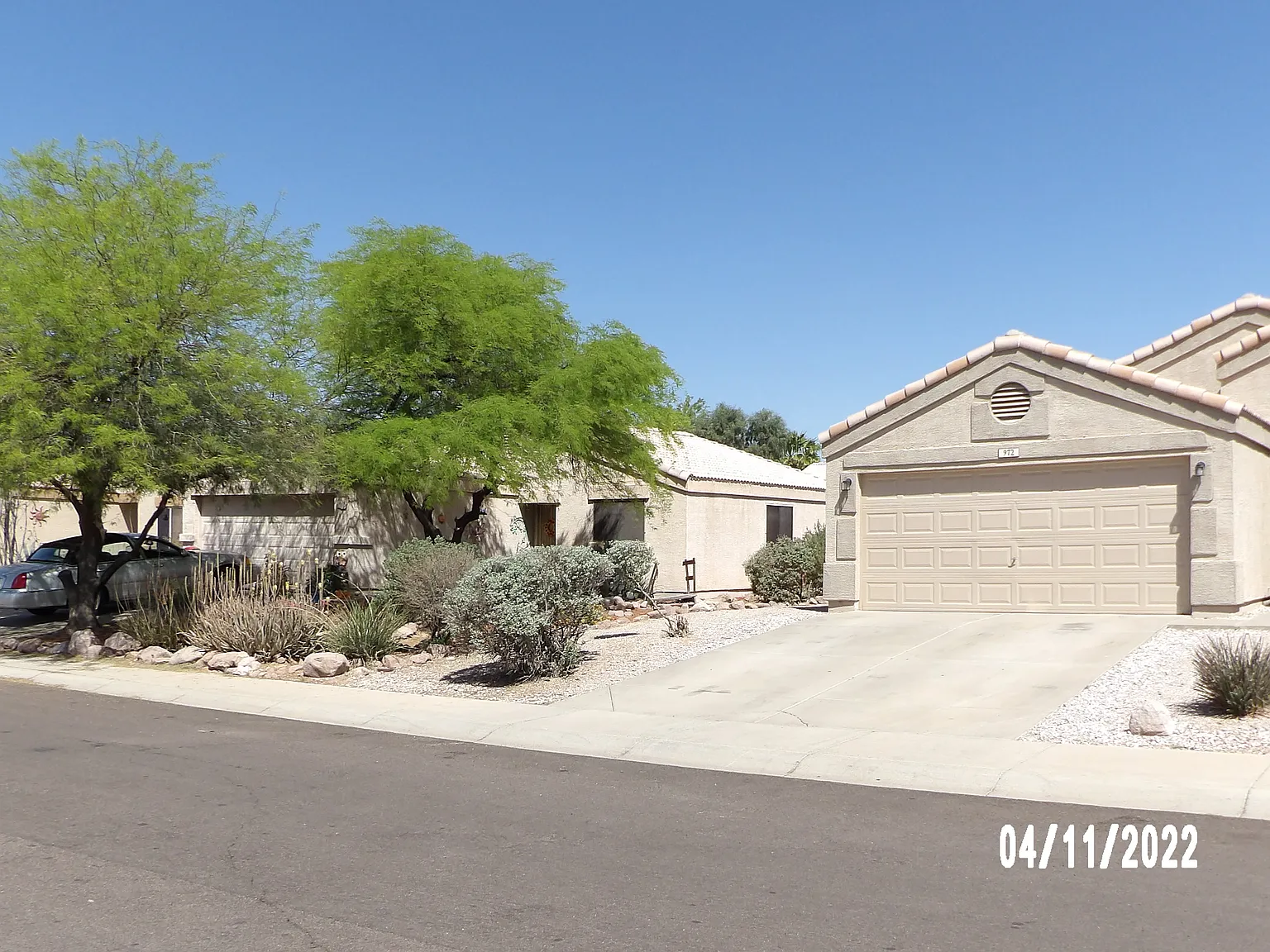3 bed, 1463 sqft, $1,900 — Photo 1