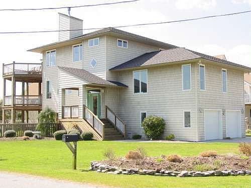1st image of 301 Oyster Ln