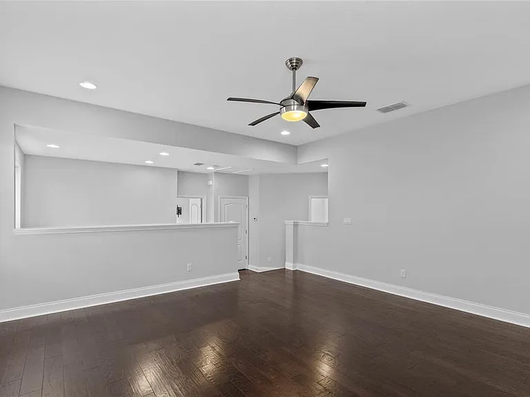 9077 Neher St — Photo 16