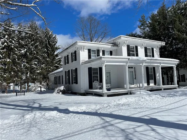 11 Spring St, Gilbertsville, NY 13776