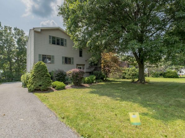 161 Briarwood Ln