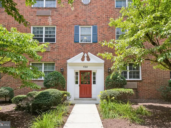 1722 W Abingdon Dr APT 301, Alexandria, VA 22314