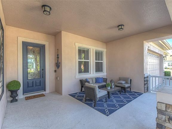3rd image of 614 Manns Harbor Dr