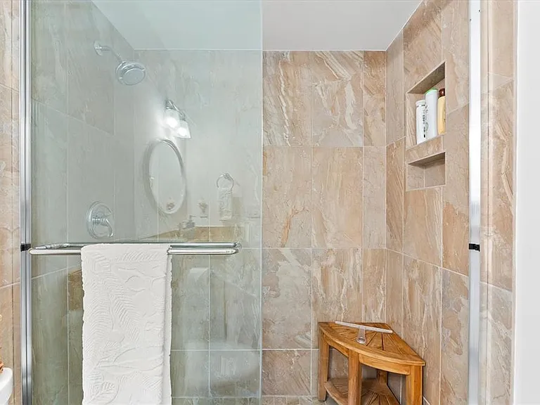 6708 Sarasea Cir #202 — Photo 16